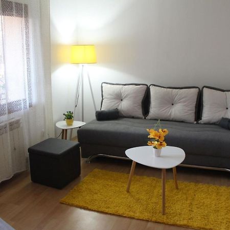 Apartment Kapo- Klima,Parking Sarajevo Bagian luar foto