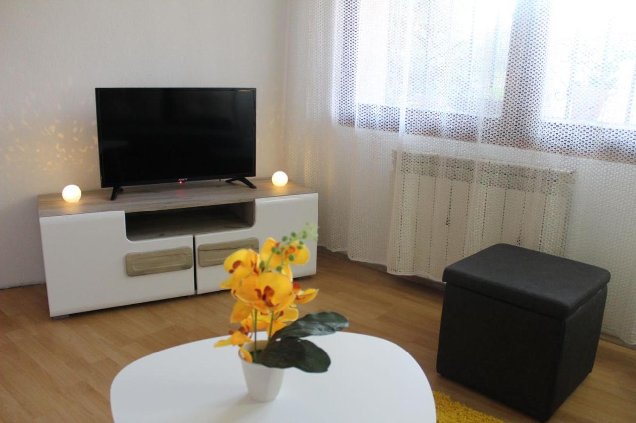 Apartment Kapo- Klima,Parking Sarajevo Bagian luar foto